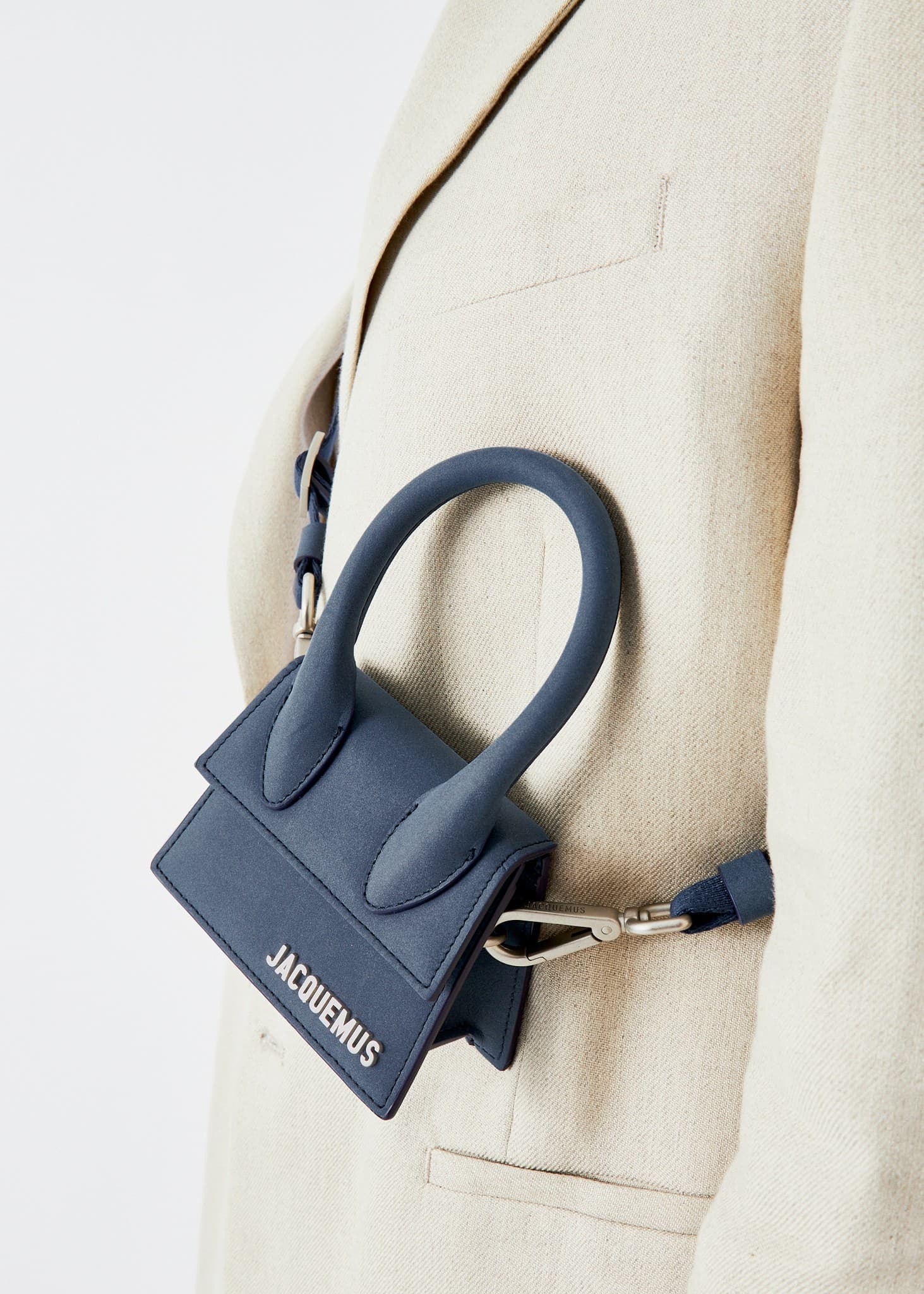 Editorial fashion — accessory